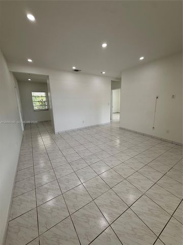 7231 NW 2nd Ter, Miami, FL 33126