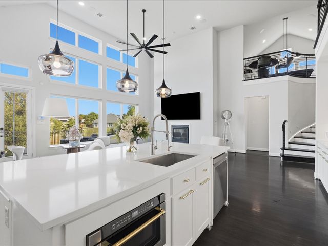 3505 Wycliff Avenue, Mckinney, TX 75071