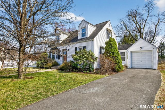 22 Carroll Road, Manchester, CT 06042