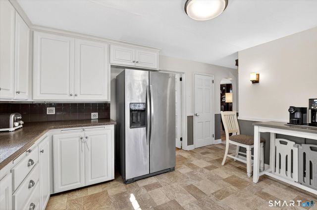 22 Carroll Road, Manchester, CT 06042