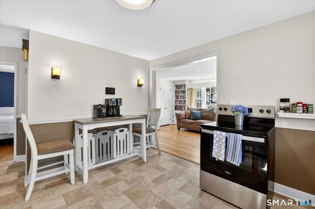 22 Carroll Road, Manchester, CT 06042