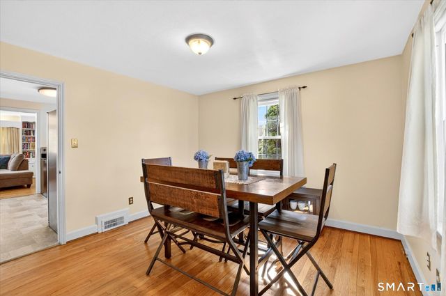 22 Carroll Road, Manchester, CT 06042