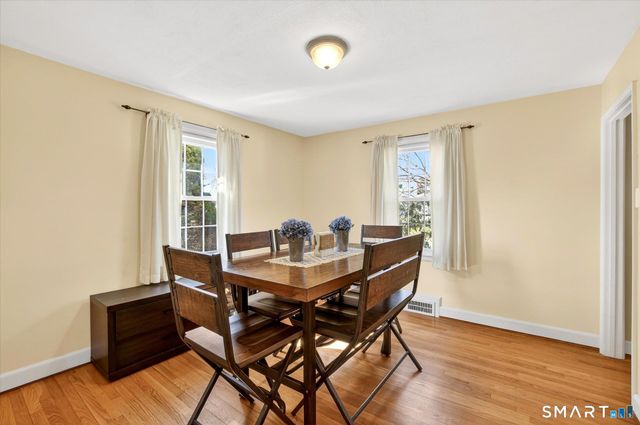 22 Carroll Road, Manchester, CT 06042