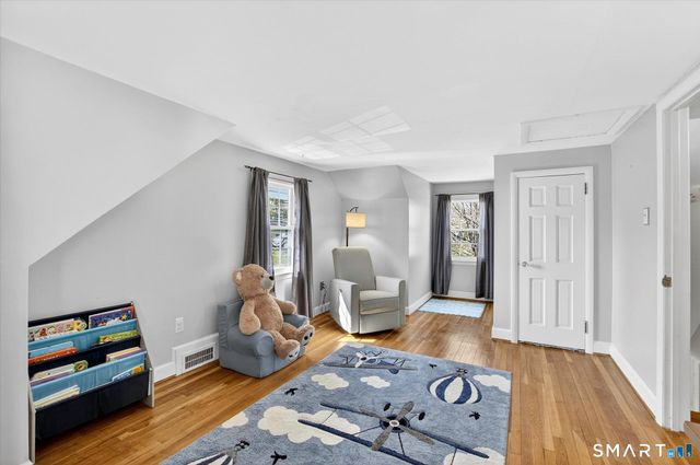 22 Carroll Road, Manchester, CT 06042