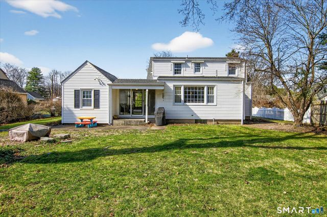 22 Carroll Road, Manchester, CT 06042