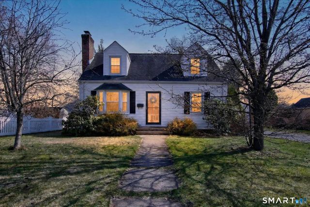 22 Carroll Road, Manchester, CT 06042