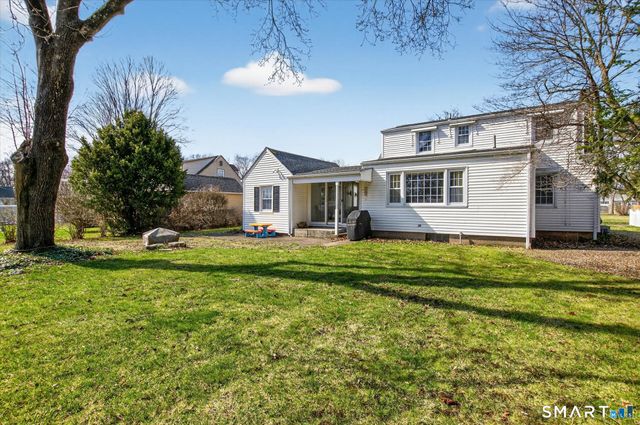 22 Carroll Road, Manchester, CT 06042