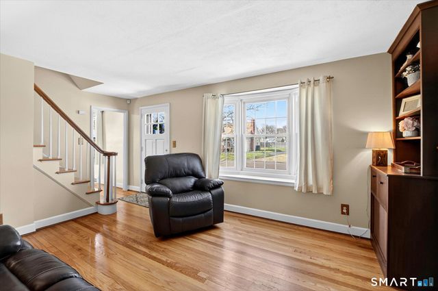 22 Carroll Road, Manchester, CT 06042