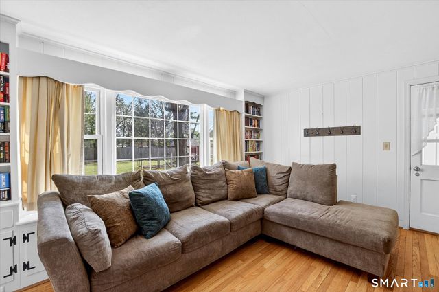 22 Carroll Road, Manchester, CT 06042