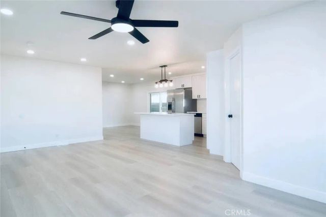 9850 Garfield 5, Huntington Beach, CA 92646