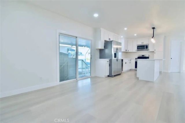 9850 Garfield 5, Huntington Beach, CA 92646