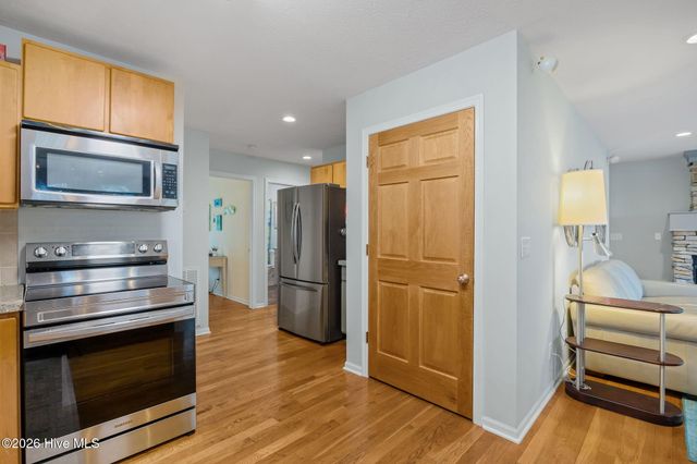 103 SE 27th Street, Oak Island, NC 28465