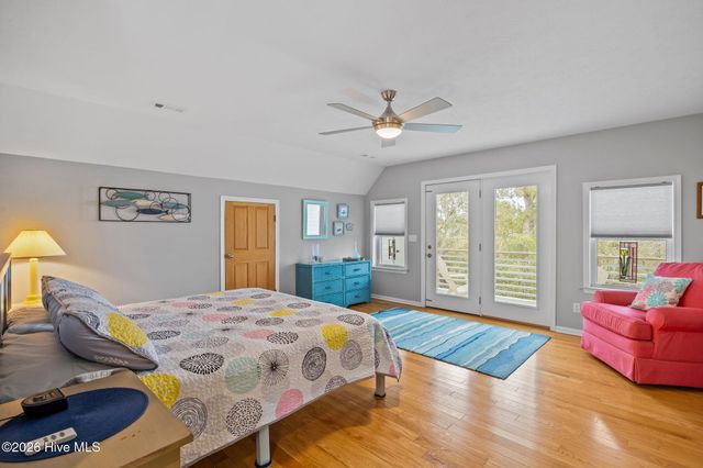 103 SE 27th Street, Oak Island, NC 28465