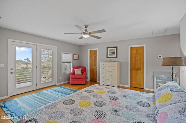 103 SE 27th Street, Oak Island, NC 28465