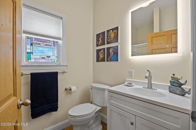 103 SE 27th Street, Oak Island, NC 28465