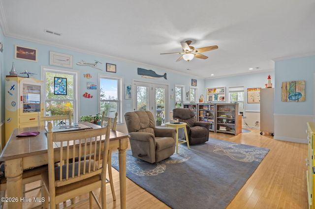 103 SE 27th Street, Oak Island, NC 28465