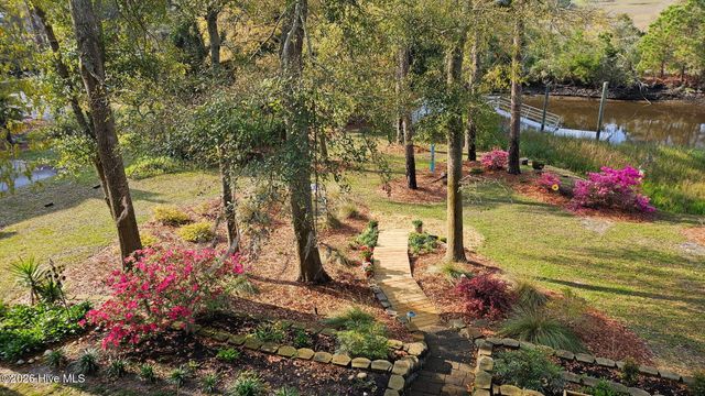 103 SE 27th Street, Oak Island, NC 28465