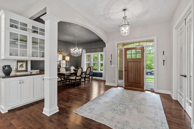 4694 Bluebell Trail N, Medina, MN 55340