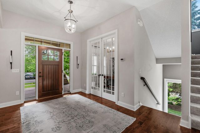 4694 Bluebell Trail N, Medina, MN 55340