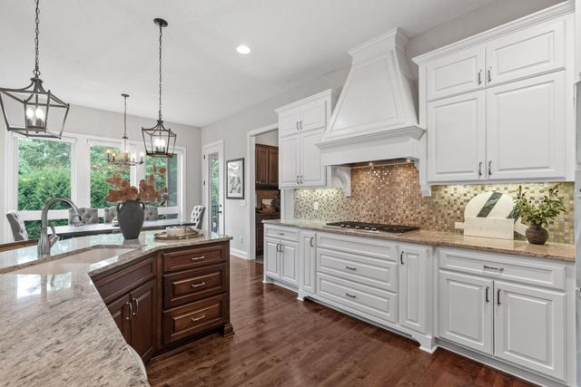 4694 Bluebell Trail N, Medina, MN 55340
