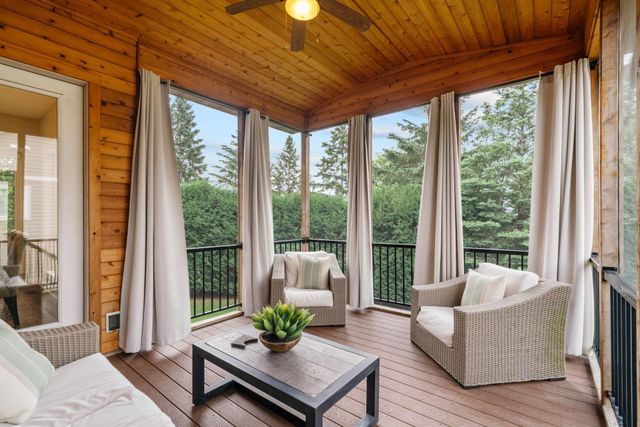 4694 Bluebell Trail N, Medina, MN 55340