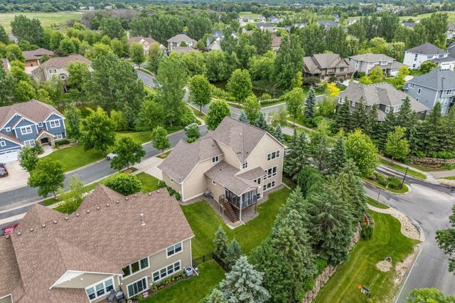 4694 Bluebell Trail N, Medina, MN 55340