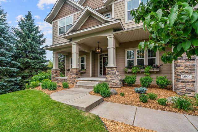 4694 Bluebell Trail N, Medina, MN 55340