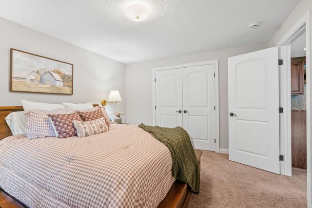 4694 Bluebell Trail N, Medina, MN 55340
