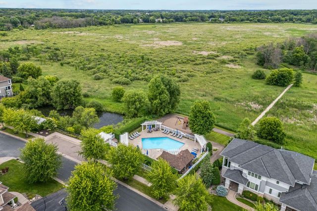 4694 Bluebell Trail N, Medina, MN 55340