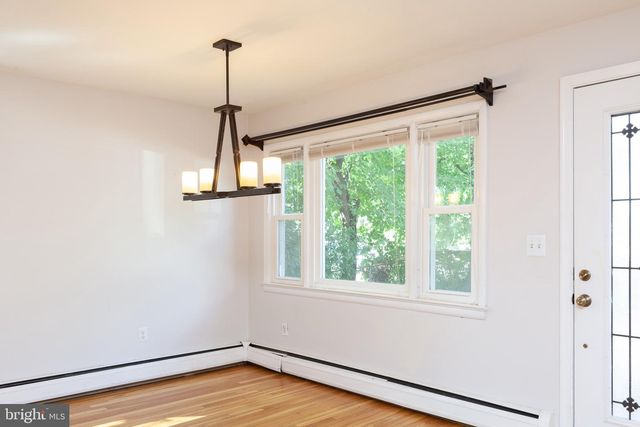 21-A W TAYLOR RUN PKWY W, Alexandria, VA 22314