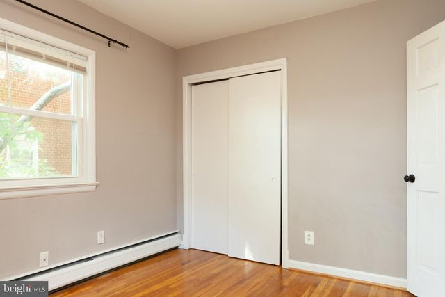 21-A W TAYLOR RUN PKWY W, Alexandria, VA 22314