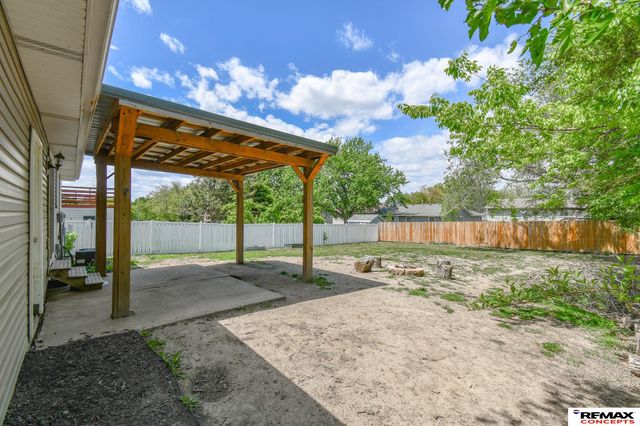 1814 W Peach Street, Lincoln, NE 68522