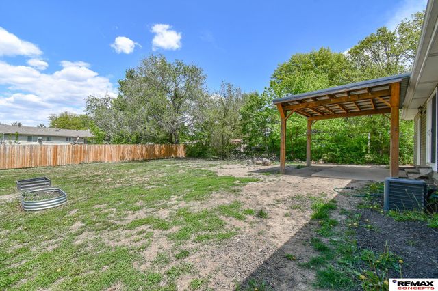 1814 W Peach Street, Lincoln, NE 68522