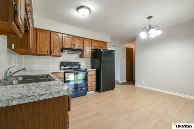 1814 W Peach Street, Lincoln, NE 68522