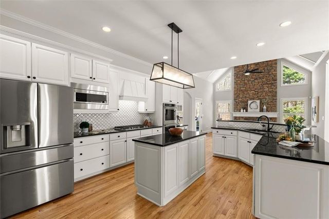 750 Champions Close, Milton, GA 30004
