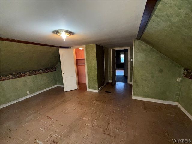 72 Dwyer Street, West Seneca, NY 14224