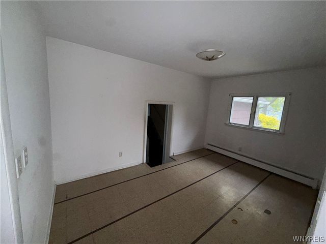 72 Dwyer Street, West Seneca, NY 14224