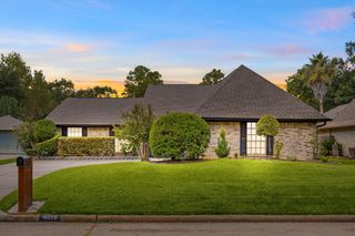 4015 Valley Haven Drive, Houston, TX 77339