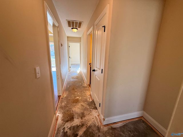 788 Charley Patterson Road, New Market, AL 35761