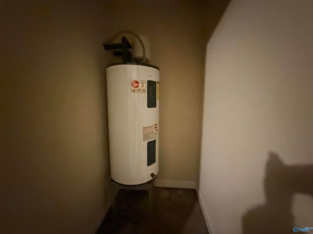 788 Charley Patterson Road, New Market, AL 35761