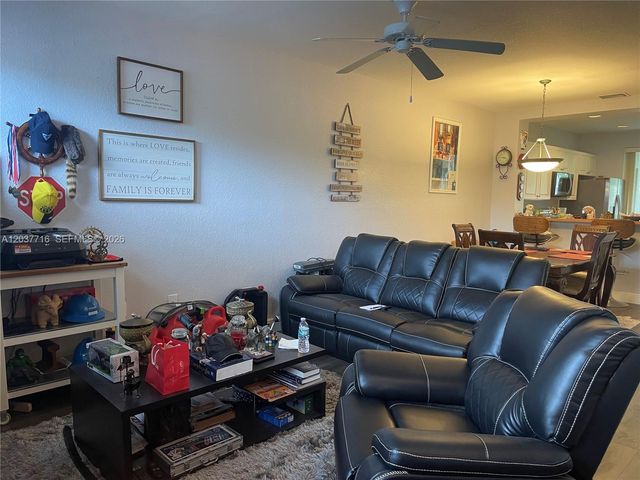 741 NW 42nd Avenue, Plantation, FL 33317