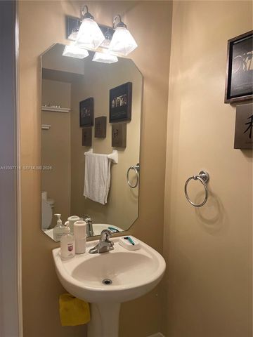 741 NW 42nd Avenue, Plantation, FL 33317