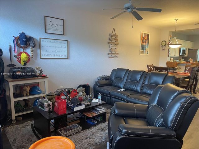 741 NW 42nd Avenue, Plantation, FL 33317