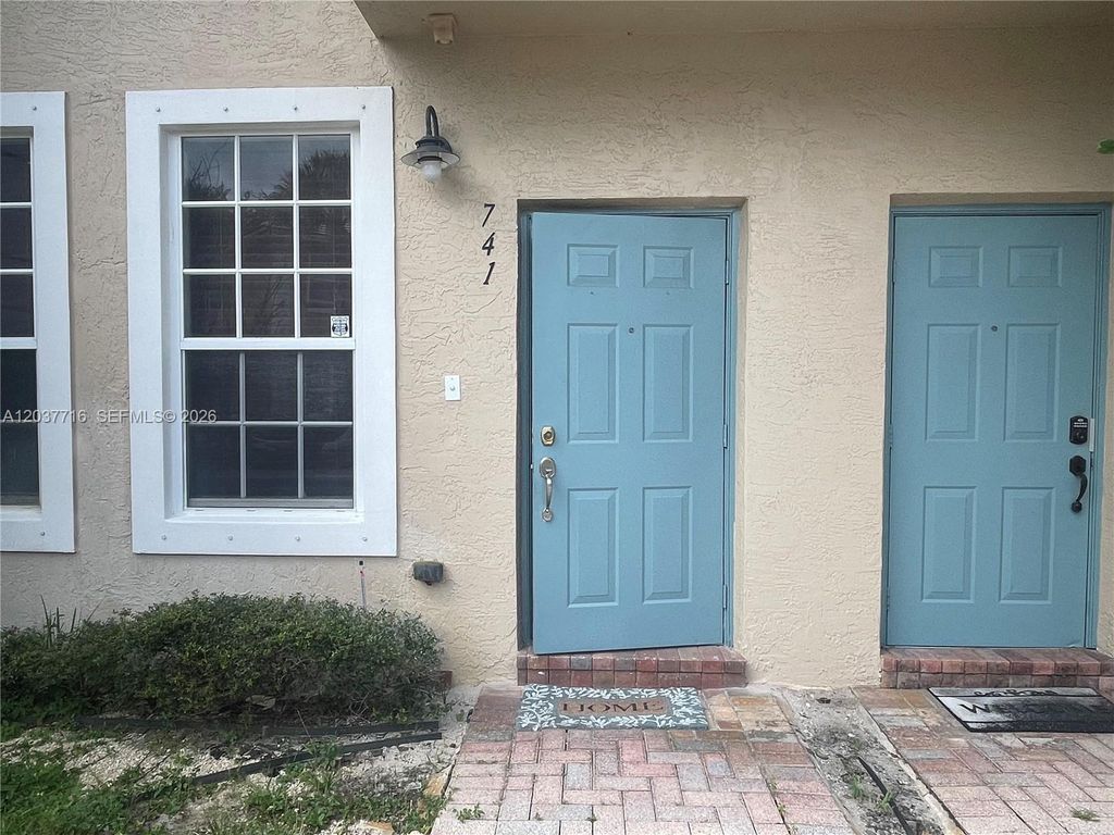 741 NW 42nd Avenue, Plantation, FL 33317