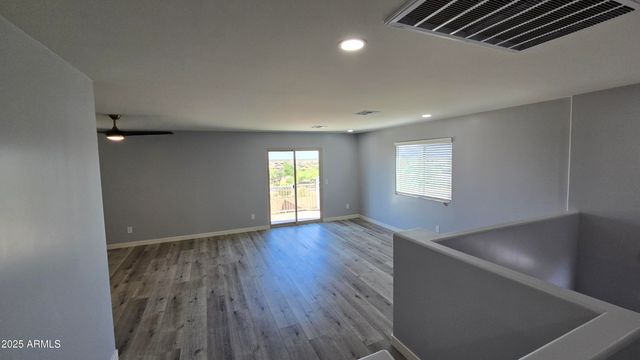 23451 N EL FRIO Court, Sun City, AZ 85373