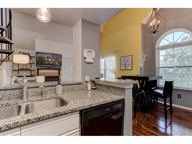 4943 S Carson St 209, Aurora, CO 80015