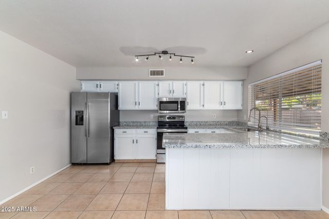 9353 E Altadena Avenue, Scottsdale, AZ 85260