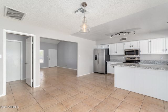 9353 E Altadena Avenue, Scottsdale, AZ 85260