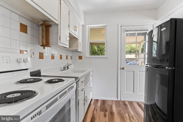 1902 PRINCETON AVE, Camp Hill, PA 17011