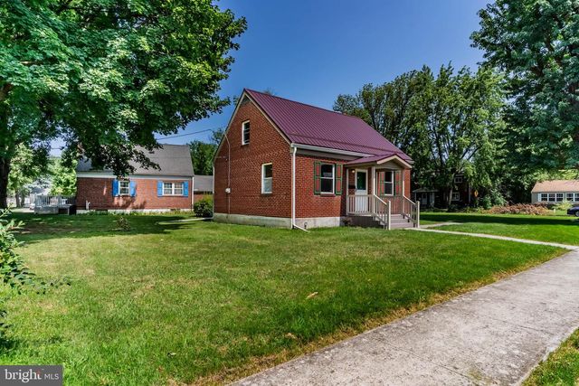 1902 PRINCETON AVE, Camp Hill, PA 17011
